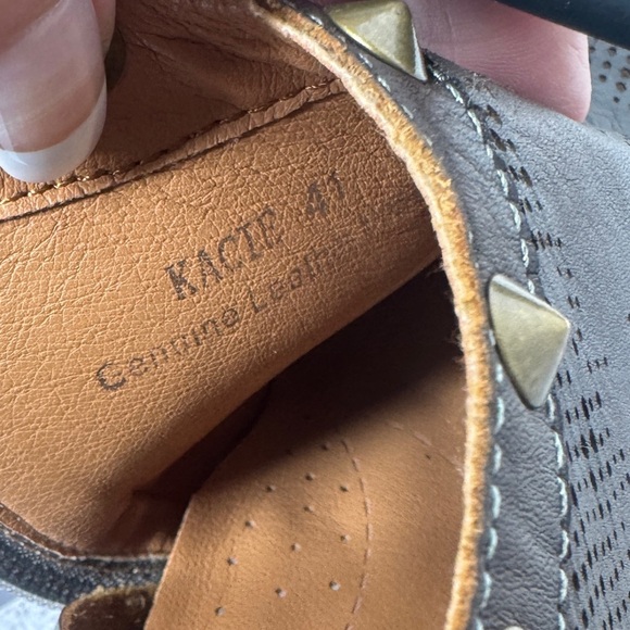 L’Artiste Spring Step Kacie Brown Leather Studded Ankle Boot Size 41/US 9.5-10 - Picture 5 of 7